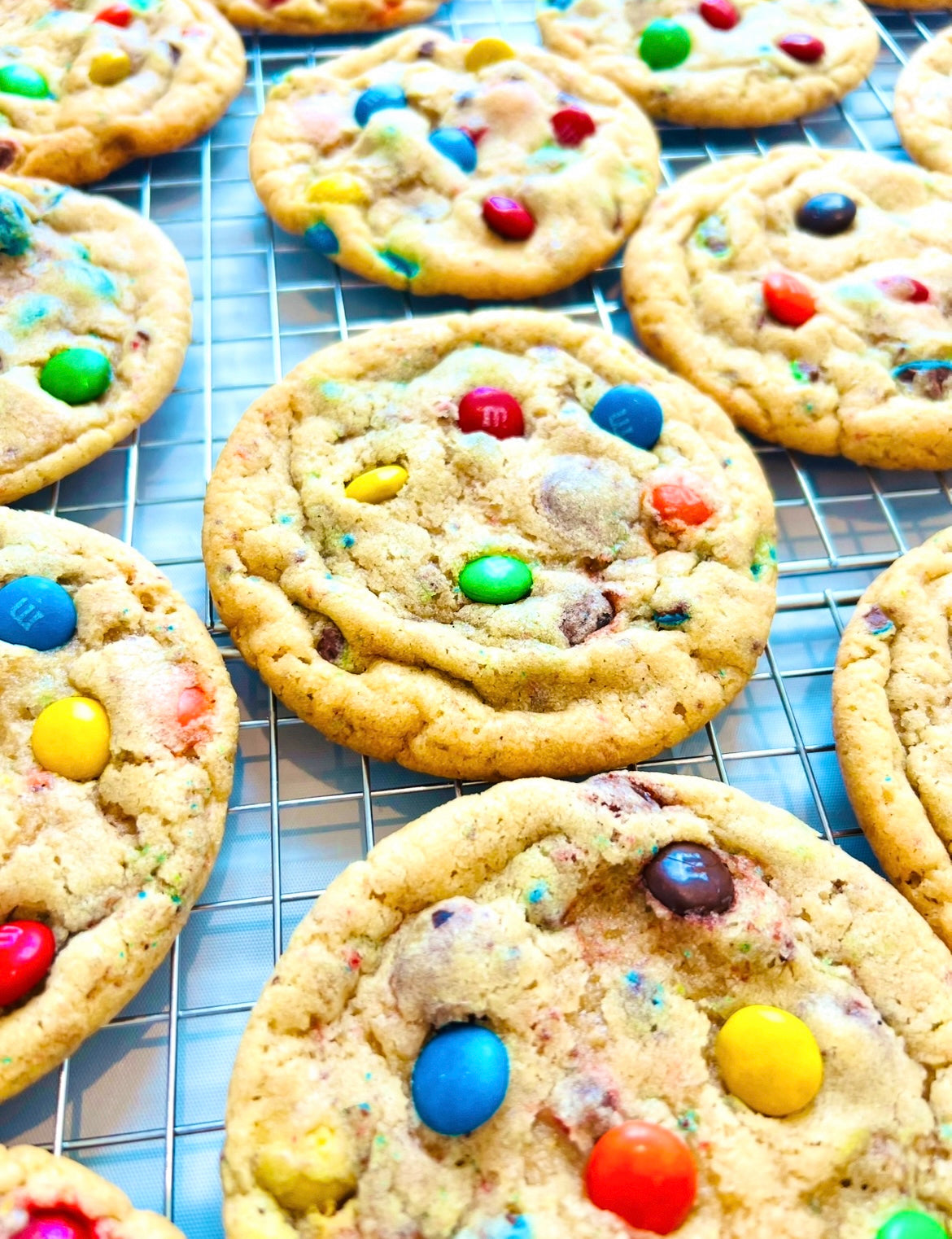 One Dozen classic cookies