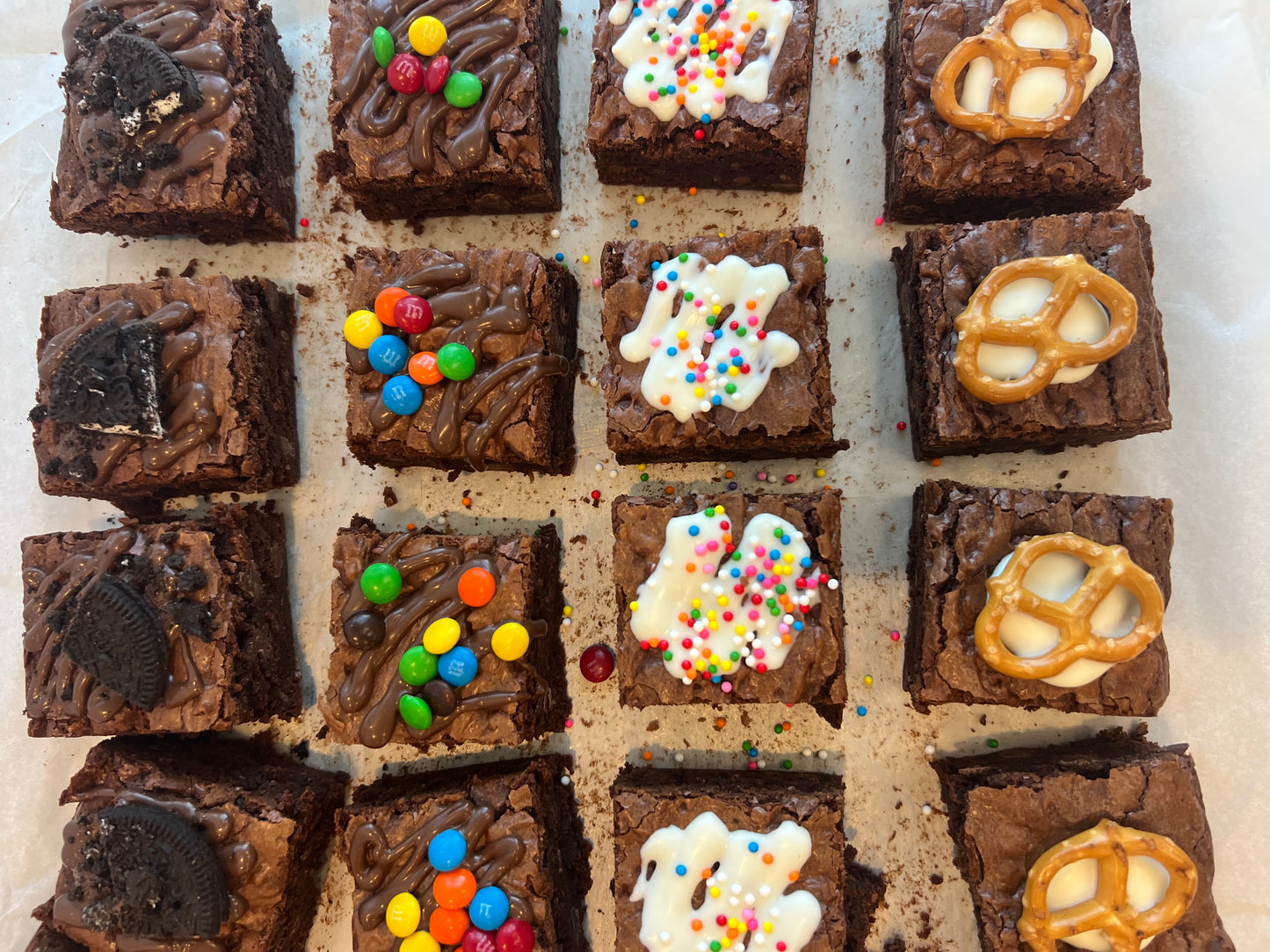 Mini share brownies