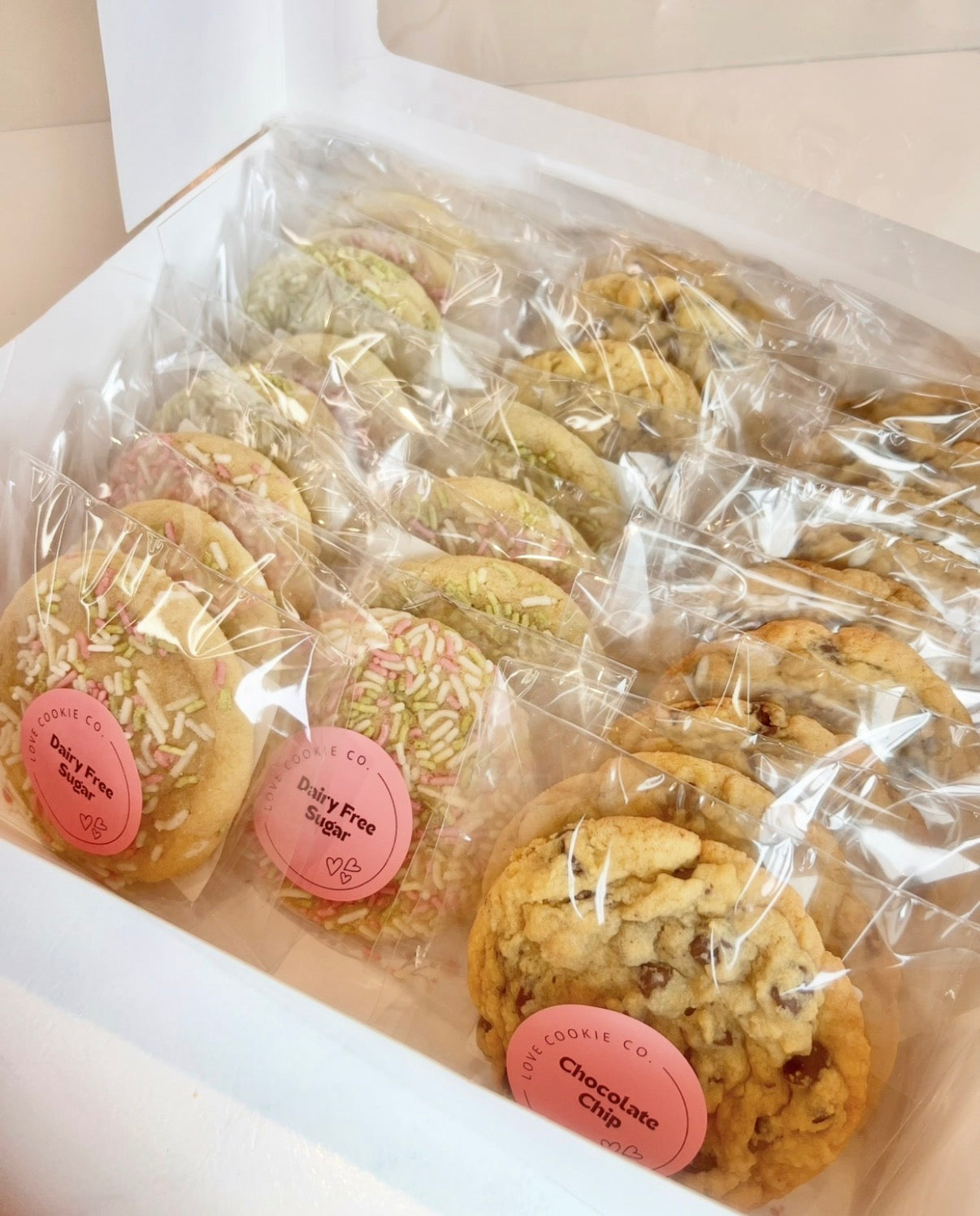 Party Perfect Box (30 Classic cookies)