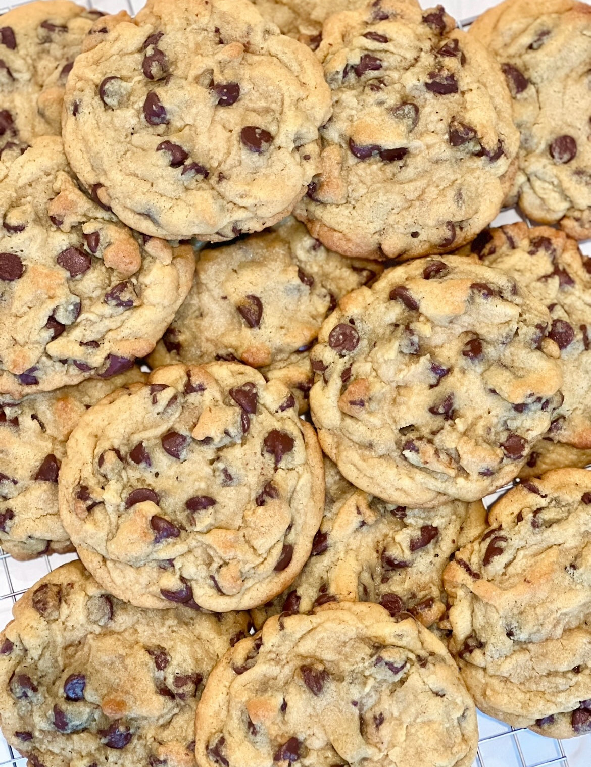 Our OG Chocolate Chip Cookie  ✨One Dozen✨